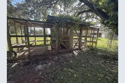 23261 Tuckahoe Rd, Alva, FL 33920 - Photo 10