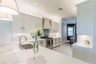 4231 Siderno Ct, Naples, FL 34119 - Photo 12