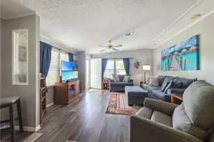 264 Lakeside Dr, North Fort Myers, FL 33903 - Photo 6