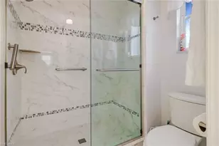 7108 Barrington Cir, Naples, FL 34108 - Photo 18