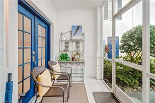 7108 Barrington Cir, Naples, FL 34108 - Photo 4