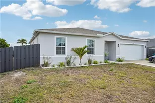 1905 NE 17th Ave, Cape Coral, FL 33909 - Photo 2