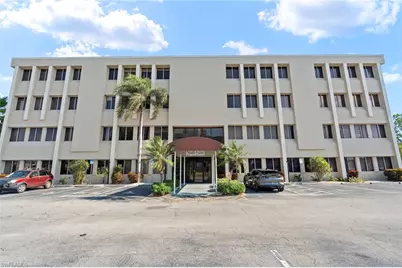 3949 Evans Ave #205, Fort Myers, FL 33901 - Photo 32