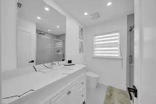 261 Bayshore Dr, Cape Coral, FL 33904 - Photo 10