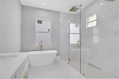 160 Logan Blvd S, Naples, FL 34119 - Photo 40