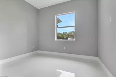 160 Logan Blvd S, Naples, FL 34119 - Photo 42