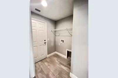 2302 NE 35th St, Cape Coral, FL 33909 - Photo 10