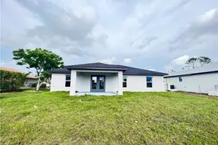2302 NE 35th St, Cape Coral, FL 33909 - Photo 24