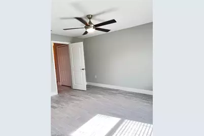 2302 NE 35th St, Cape Coral, FL 33909 - Photo 14