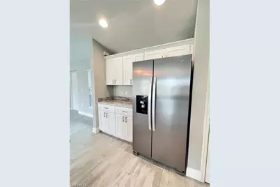 2302 NE 35th St, Cape Coral, FL 33909 - Photo 18