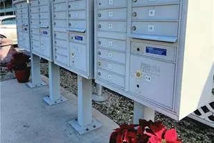 300 Valley Stream Dr, Naples, FL 34113 - Photo 10