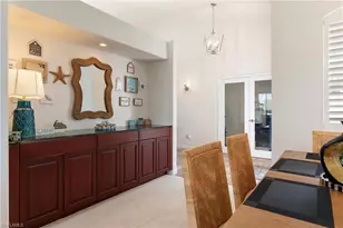 1526 Vintage Ln, Naples, FL 34104 - Photo 8