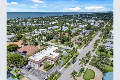 940 3rd St S #104, Naples, FL 34102 - Photo 2