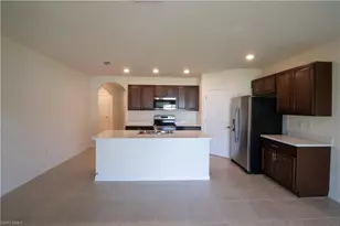 1215 SE 20th St, Cape Coral, FL 33990 - Photo 2