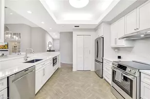 26260 Devonshire Ct, Bonita Springs, FL 34134 - Photo 6