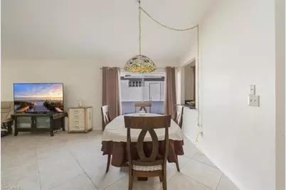 1321 Naples Lake Dr, Naples, FL 34104 - Photo 6