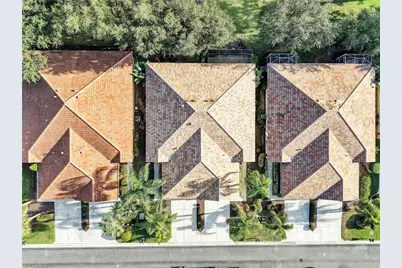 2305 Carnaby Ct, Lehigh Acres, FL 33973 - Photo 10