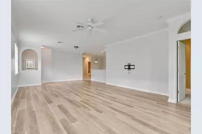 2305 Carnaby Ct, Lehigh Acres, FL 33973 - Photo 14