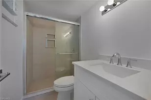 1100 Gulf Shore Blvd N, Naples, FL 34103 - Photo 14