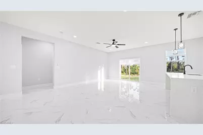 915 Mayfield Ave S, Lehigh Acres, FL 33974 - Photo 10