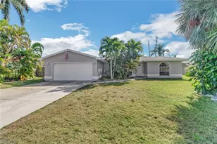 5333 Malaluka Ct, Cape Coral, FL 33904 - Photo 2