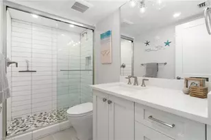 380 Seaview Ct, Marco Island, FL 34145 - Photo 18