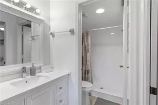 3705 Amberly Cir, Naples, FL 34112 - Photo 8