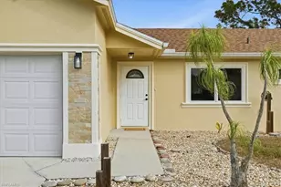 18343 Hawthorne Rd, Fort Myers, FL 33967 - Photo 4