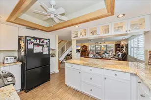 1400 Blue Point Ave, Naples, FL 34102 - Photo 10