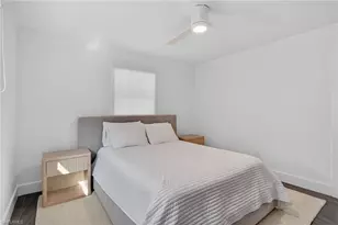 565 110th Ave N, Naples, FL 34108 - Photo 32