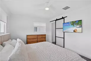 565 110th Ave N, Naples, FL 34108 - Photo 22