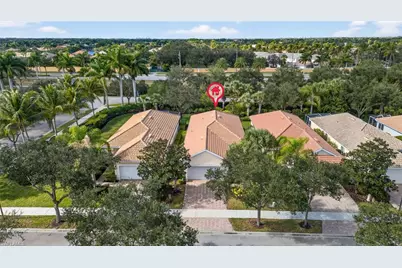15091 Estuary Cir, Bonita Springs, FL 34135 - Photo 24