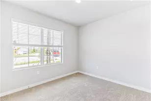 17752 Shade Tree Loop, Punta Gorda, FL 33982 - Photo 8