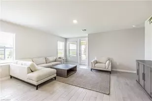 17752 Shade Tree Loop, Punta Gorda, FL 33982 - Photo 2