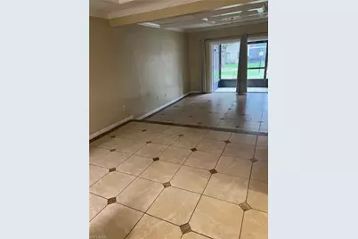 7509 Pitch Pine Cir S #121, Tampa, FL 33617 - Photo 1