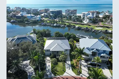 94 Southport Cv, Bonita Springs, FL 34134 - Photo 2