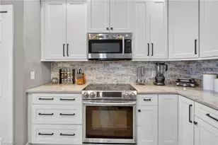 12032 Brassie Bend, Fort Myers, FL 33913 - Photo 10