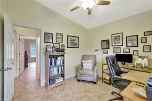 660 20th St SE, Naples, FL 34117 - Photo 12