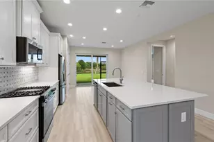 2937 Heritage Pnes Dr, Fort Myers, FL 33905 - Photo 8