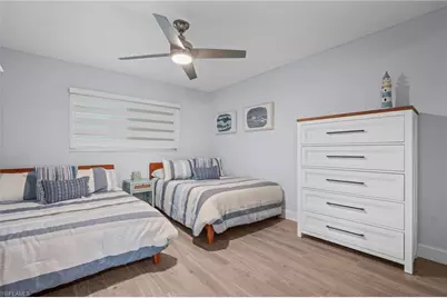 292 Banyan Blvd #292, Naples, FL 34102 - Photo 22