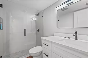 292 Banyan Blvd, Naples, FL 34102 - Photo 24