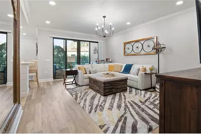 1015 Sandpiper St #D102, Naples, FL 34102 - Photo 2