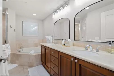 1015 Sandpiper St #D102, Naples, FL 34102 - Photo 16