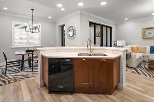 1015 Sandpiper St, Naples, FL 34102 - Photo 8