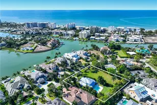 331 Springline Dr, Naples, FL 34102 - Photo 2