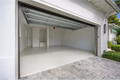 331 Spring Line Dr, Naples, FL 34102 - Photo 46