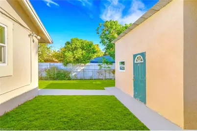 5306 Martin St, Naples, FL 34113 - Photo 4