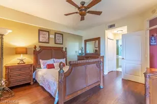 242 Newport Dr, Naples, FL 34114 - Photo 10