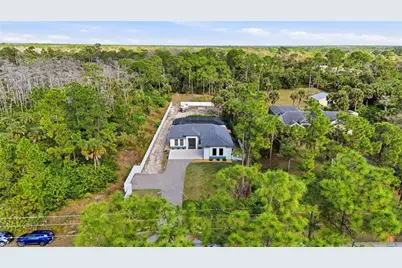 2843 18th Ave NE, Naples, FL 34120 - Photo 4