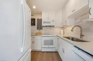 626 12th Ave S, Naples, FL 34102 - Photo 22